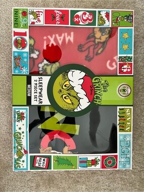 Grinch pajama set